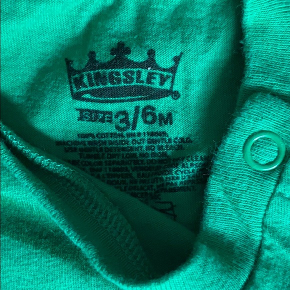 Kingsley outfits! 2 t-shirt one short - Picture 9 of 9